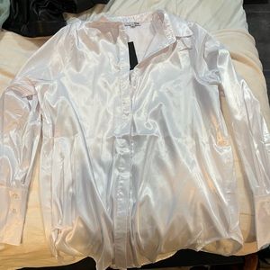 🤎Oversized Satin Button Up